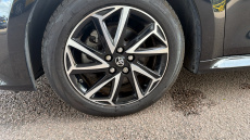 Toyota Yaris 1.5 Hybrid Design 5dr CVT Hybrid Hatchback